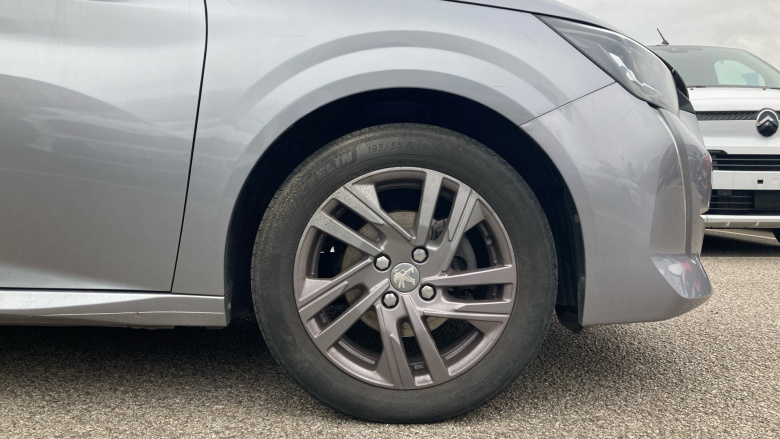 Peugeot 208 1.2 PureTech Active Premium 5dr Petrol Hatchback